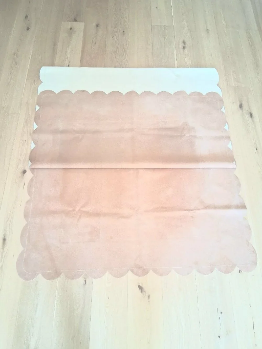 Gathre Ivory Scallop Tablecloth 10 foot